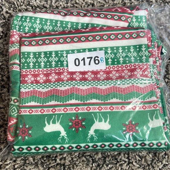 juniors deer red and green leggings size medium 7/9 - Picture 8 of 8